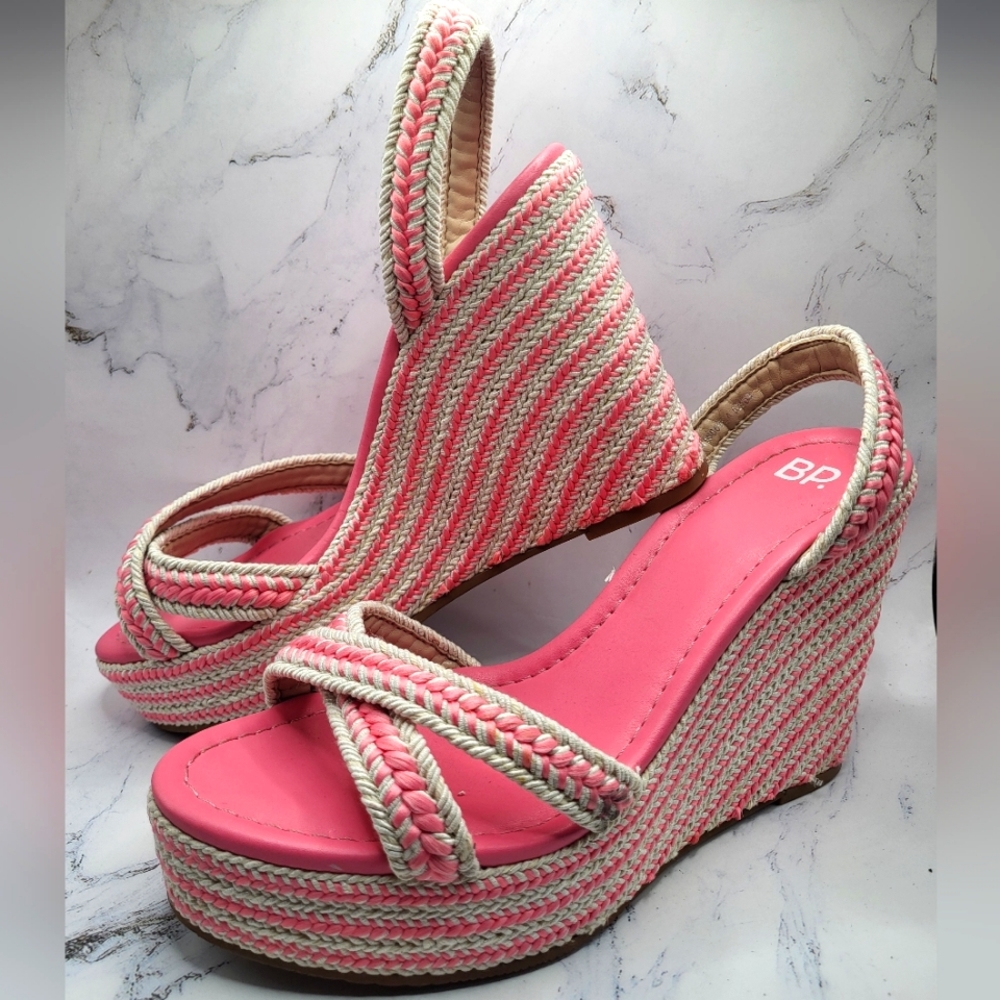 EUC BP. bright pink woven wedges